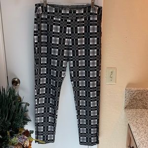 Ethyl Classic size 12 black and white plaid pants